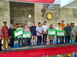 Warga Way Huwi Bersuyukur Dapat JKN-KIS Donasi Dari RS Airan Raya