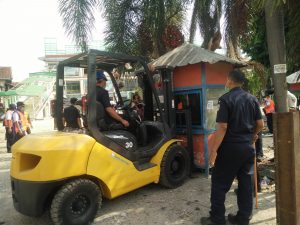 Sambut Natal dan Tahun baru 2020, PT KAI lakukan penataan di area Stasiun Tanjung Karang