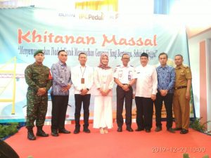 Orangtua dan anak-anak warga Panjang datangi kantor IPC