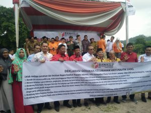Antisipasi Politik Uang Bawaslu Bandarlampung gelar Deklarasi