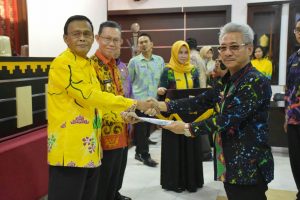 Walikota Metro Achmad Pairin Kukuhkan Tim Percepatan Akses Keuangan Daerah (TPAKD) Kota Metro