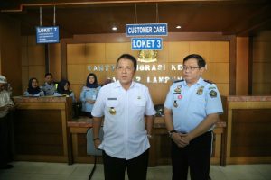 Beri Pelayanan Terbaik kepada Masyarakat, Gubernur Arinal Apresiasi Imigrasi Kelas I TPI Bandarlampung