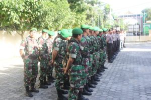 Pendaftaran dan Penyerahan Berkas Bacalon Wali Kota Bandar Lampung, Polresta Bandar Lampung Siagakan Ratusan Personel di KPU Kota Bandar Lampung