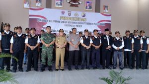 Kapolres Mesuji AKBP Alim S.H., S.IK resmi mengukuhkan pengurus Kabupaten Pokdar Kelompok Sadar Keamanan Dan Ketertiban Masyarakat