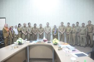 Kadis Kominfotik Provinsi Lampung Lakukan Evaluasi Pengelolaan Informasi dan Komunikasi Publik