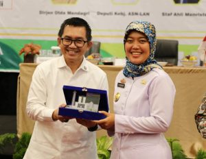 Wakil Gubernur Lampung Chusnunia Chalim : Rakor Balitbangda Jadi Acuan Percepatan Pembangunan di Wilayah Sumatera
