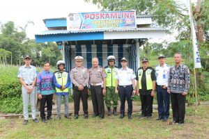 Tim Dit Lantas Polda Lampung Lakukan Penilaian dan Pengecekan Kampung Tertib Lalu Lintas di Serdang