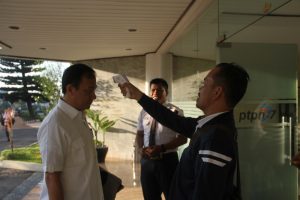 Antisipasi Covid-19, PTPN VII Periksa Suhu Tubuh
