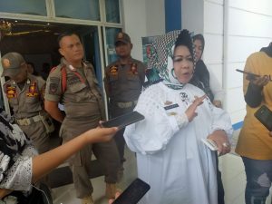 Kadiskes Reihana menghimbau masyarakat Lampung agar tetap tenang dan jangan Panik sehingga bisa menurunkan Daya Tahan Tubuh