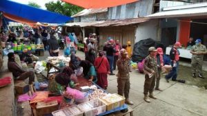 Menghadapi New Normal, Tim Gugus Tugas Penanganan Covid-19 Lampung Barat Lakukan Penegakan dan Edukasi Penerapan Protokol Kesehatan di Pasar
