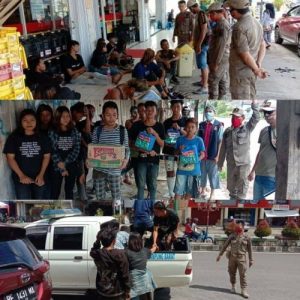 Satpol-PP Amankan Sekumpulan Anak Punk yang Berkeliaran