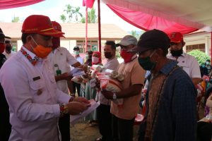 Terkait Pemberitaan Adanya Kualitas Bantuan Pangan Yang Tidak Bermutu, Parosil Perintahkan Segera Ganti Dengan Bantuan Pangan Yang Berkualitas
