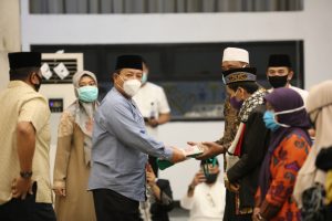 Berhasil Tekan Angka Covid-19 dan Raih Berbagai Prestasi, Gubernur Arinal Adakan Syukuran dengan Memberi Bantuan kepada 72 Hafiz/Hafizah