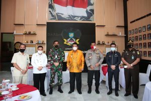 Gubernur Arinal Dampingi Kunjungan Pangdam II/Sriwijaya untuk Pastikan Lampung Aman dan Terkendali dari Masalah Penyebaran Covid-19