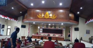 Rapat DPRD – Gugus Tugas Covid19 Lambar Tertutup, Konon Bahas Anggaran Penanganan Corona, Benarkah?