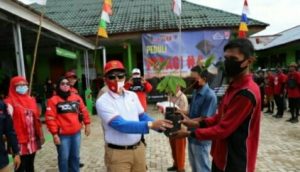 Bupati Lambar Hadiri Kegiatan Peduli Pesagi Season IV