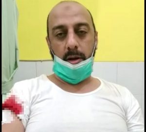 Sedang Tausiah, Syech Ali Jaber ditusuk yang mengaku Gangguan Jiwa