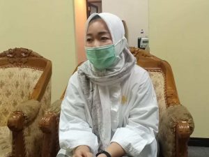 Politisi Fraksi PDI Perjuangan Lesty Putri Utami measara keprihatinan