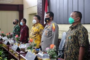 Penandatanganan Pakta Integritas Paslon Pilkada 2020, Gubernur Arinal Tegaskan Pilkada Harus Aman dari Gangguan Ketertiban dan Aman dari Sisi Kesehatan