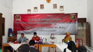 Anggota Fraksi PDIP DPRD Provinsi Lampung Sosperda di Desa Banjar Agung Kecamatan Jatiagung Lamsel