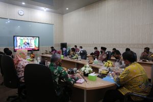 Gubernur Arinal Ikuti Rakor secara Virtual Antisipasi Penyebaran Covid-19 Saat Libur Panjang Bersama Menko Polhukam dan Mendagri
