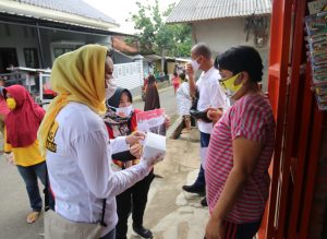 Kampanye Simpatik,Pitka Menoza Luluhkan Hati Warga sampai Aparatur Kelurahan