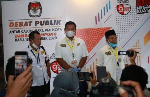 RYCKO JOS akan tingkatkan jumlah bantuan anak sekolah.