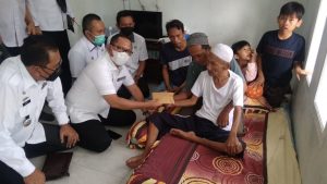 Bentuk Kasih Sayang, IKAPTK Lampung Memberi Tali Asih Kepada Alumni APDN