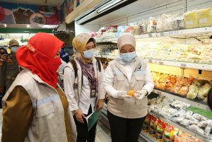 Pemprov Lampung Bersama BBPOM Lakukan Sidak di Sejumlah Pasar di Bandarlampung, Hasilnya Semua Jenis Makanan Relatif Aman Dikonsumsi Masyarakat
