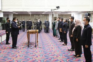 Gubernur Arinal Djunaidi Melantik dan Mengambil Sumpah Jabatan 8 Pimpinan Tinggi Pratama