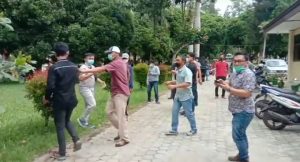 Jurnalis Metro TV lampung di intimidasi saat meliput kerusuhan