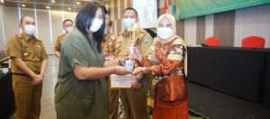 Pemkab Lampung Selatan Raih penghargaan Terbaik 1,  Konvergensi Penurunan Stunting tahun 2021 di Provinsi Lampung