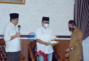 Bupati dan Wakil Bupati Lampung Tengah Sambut Kedatangan Anggota DPRD Provinsi Lampung.