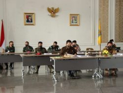Gubernur Arinal bersama jajaran Forkopimda mengikuti Rakor dengan sejumlah Menteri secara Daring