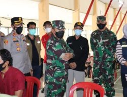 Sekda Lampung Selatan, Thamrin, S.Sos, pantau serbuan vaksin massal