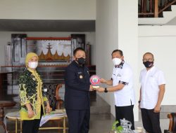 Dinilai Berhasil Memudahkan Rakyat dalam Memeroleh BBM, Arinal Djunaidi Raih Penghargaan sebagai Gubernur Terbaik yang mensupport Program Pertashop