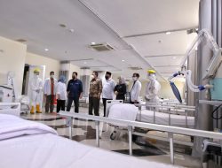 Buktikan Pemerintah Hadir Melayani Rakyat, Gubernur Arinal bersama Menteri BUMN dan Menag Tinjau Asrama Haji Lampung sebagai Rumah Sakit Darurat Covid-19