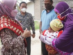 Tekan stunting Duta Swasembada Gizi Lampung Selatan beri Asupan Gizi tambahan kepada Balita di Sragi