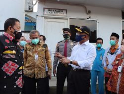 Menko PMK Muhadjir Effendy Apresiasi Perjuangan Gubernur Arinal Djunaidi dan Jajaran Pemprov Lampung Pemenuhi Kebutuhan Oksigen dalam Penanganan Covid-19