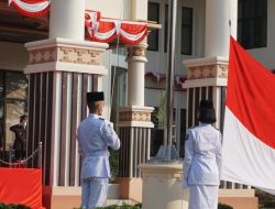 Bupati NNanang Pimpin HUT RI ke 76 yang digelar secara Sederhan