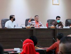 Buka Sosialisasi dan Evaluasi IID, Bupati Nanang Ingatkan Pejabat Kerja Jangan Cuma Cari Aman