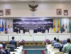 Gubernur Arinal Sampaikan Jawaban atas Pemandangan Umum Fraksi DPRD terhadap 8 Raperda Prakarsa Pemerintah Provinsi Lampung