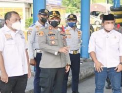 Ketua Komisi II DPRD Lampung Wahrul Fauzi Silalahi Dampingi Taufik Basari Cek PPKM di Bakauheni