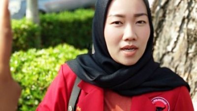 Anggota DPRD Lampung dari Politisi PDI Perjuangan Semangati Nakes Pasien Covid-19