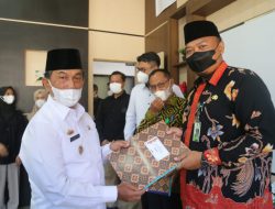 Wakil Bupati Pesisir barat Menerima DIPA dan Tanda tangani Fakta Integritas