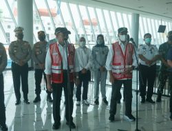 Tinjau Kesiapan Layanan Libur Nataru di Pelabuhan Merak dan Bakauheni, Menko PMK dan Menhub Apresiasi Koordinasi dan Sinergi ASDP dan Mitra Kerja