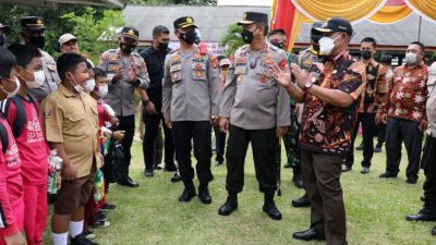 Kapolri Pantau Vaksinasi Anak Usia 6-11 di SDN 2 Galih Lunik Tanjung Bintang Via Zoom