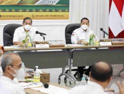 Gubernur Ingatkan Bupati/Walikota Awasi Distribusi Minyak di Wilayah Masing-masing