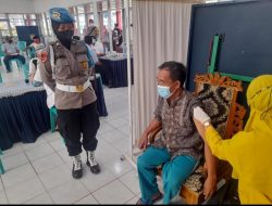 Dukung Percepatan Vaksinasi, Polsek Kedaton Buka Gerai Vaksin Di Lapas Kelas 1 Rajabasa