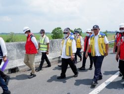 Menteri PUPR Basuki Hadimuljono Meninjau Langsung Persiapan Mudik Lebaran 2022 di Jalan Tol Trans Sumatera